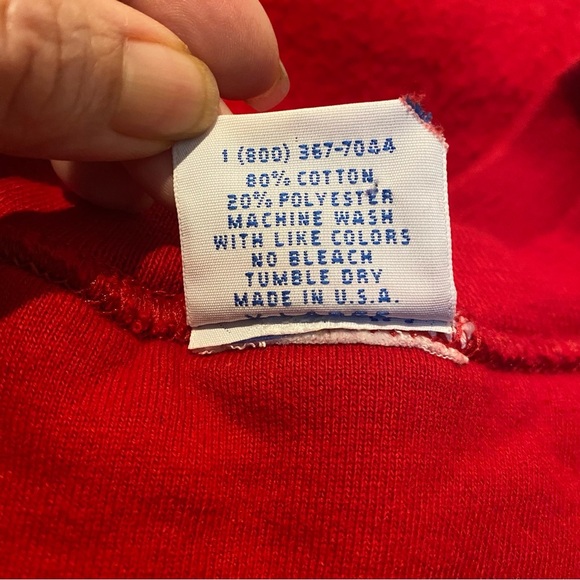 Vintage CRAZY SHIRTS Red Shark Graphic Sausalito Sweatshirt Size XL-Made in USA - Picture 6 of 6